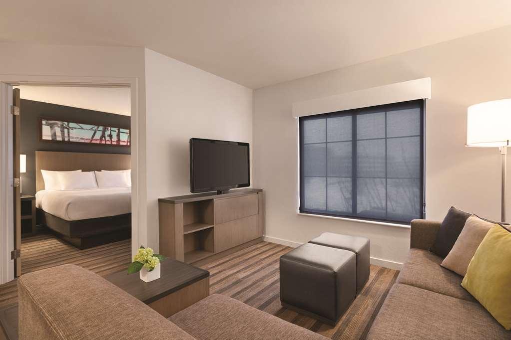 Hyatt House Boston/Burlington Hotel Room photo